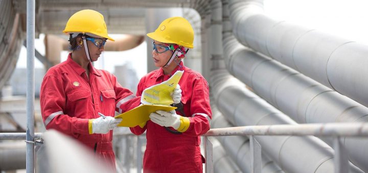 استخدام مهندس نفت در عمان
